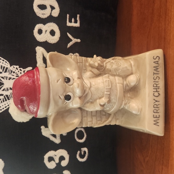 Vintage R&W Berries 1969 Christmas Mouse 5.5" tall Kitschy figurine - Picture 1 of 8